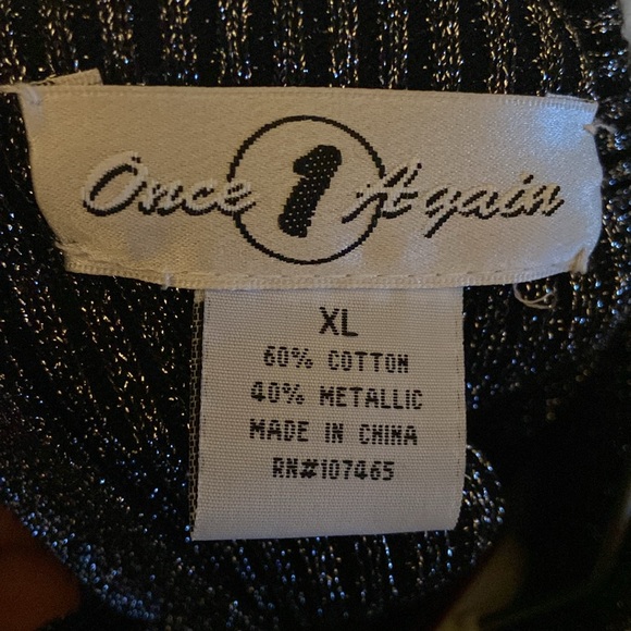 Sweater Top Grey Sequin Paisley Pattern - Picture 4 of 6